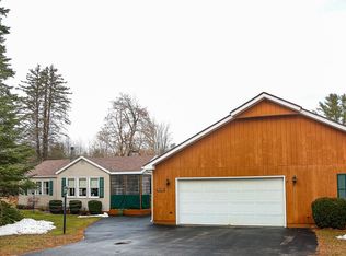 260 Giddings Rd, Peru, NY 12972