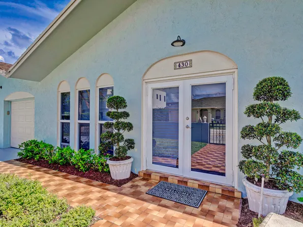 430 Mars Way, Juno Beach, FL 33408