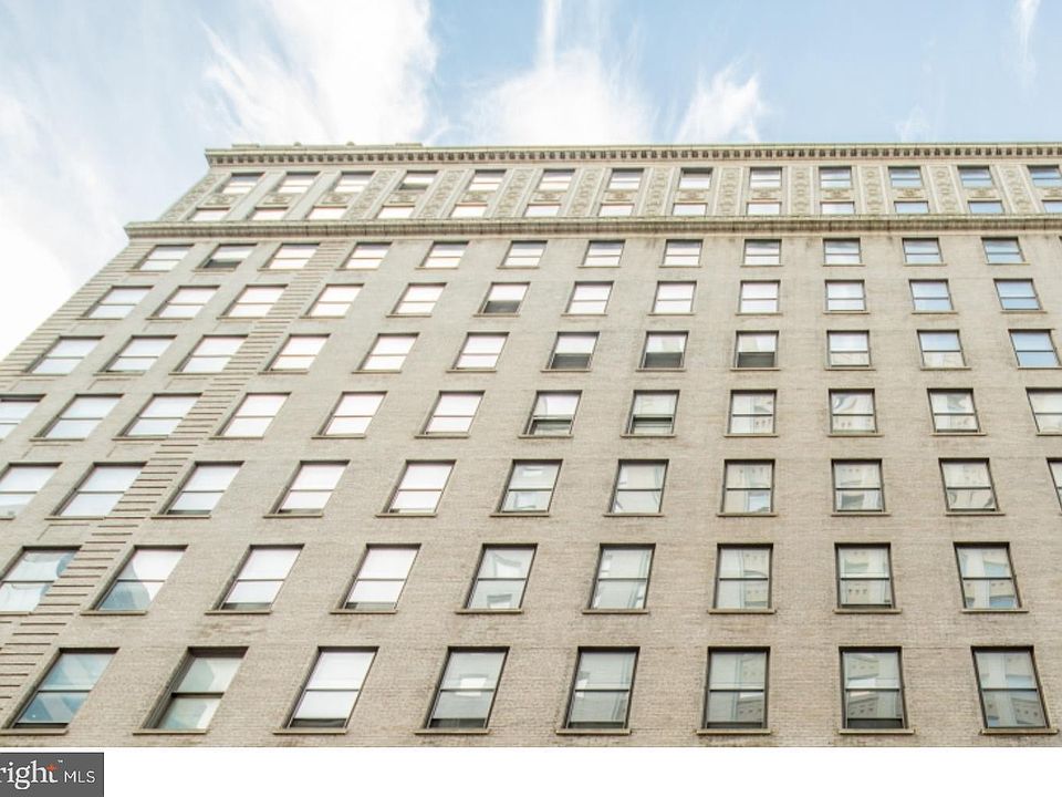 1st image of 1600-3 Walnut St #704