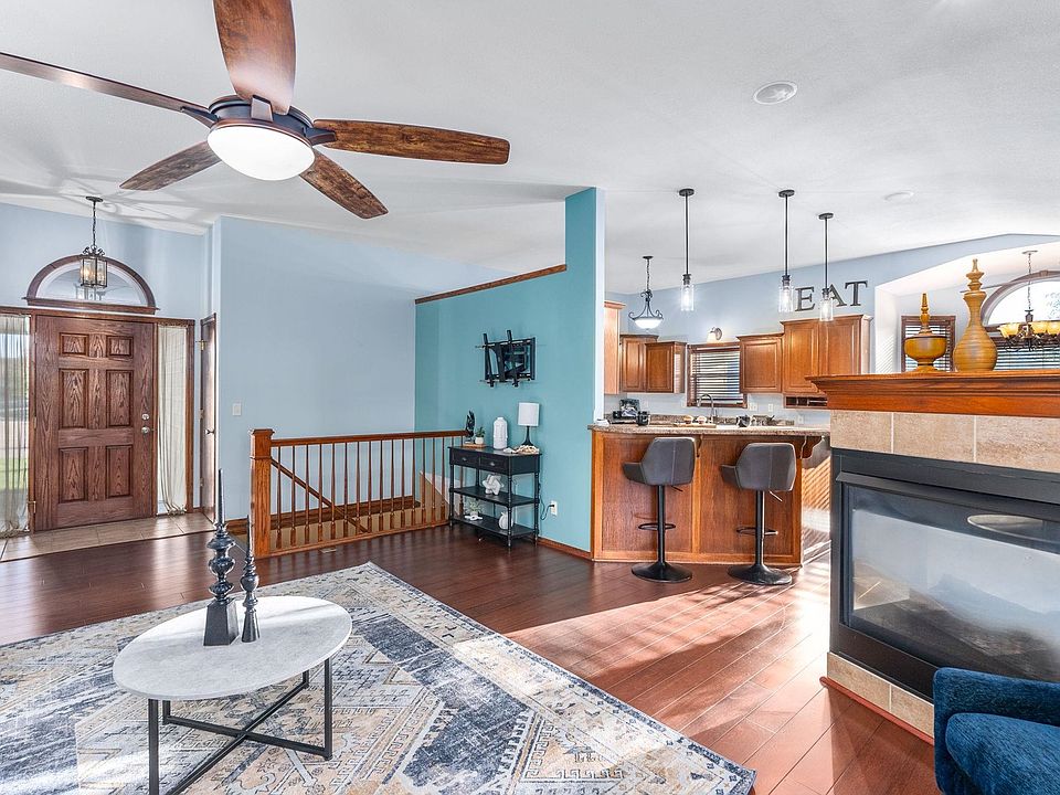 1125 S Bracken Cir, Wichita, KS 67207 Zillow