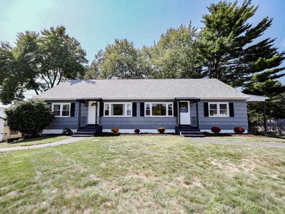 283-285 S Mammoth Road, Manchester, NH, 03109