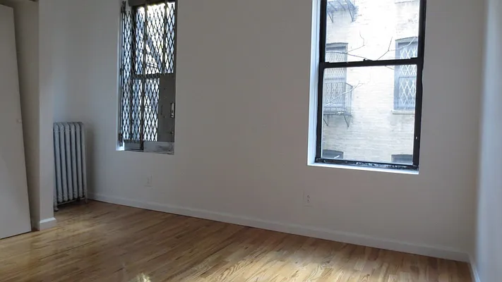 Rented by Bohemia Realty Group | media 10