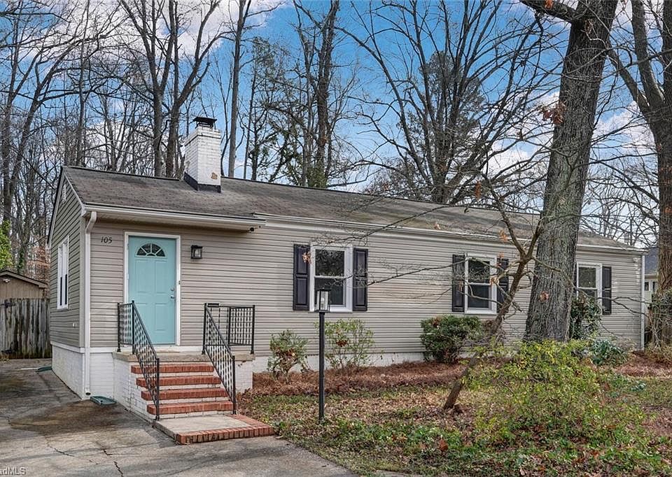 1st image of 105 Manor Ct