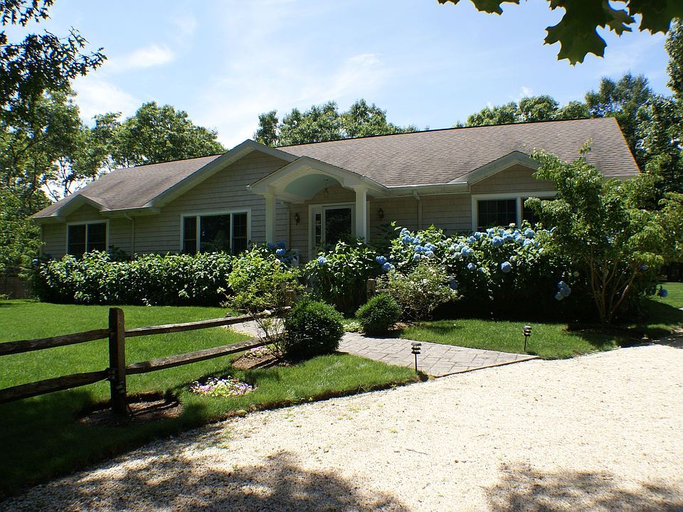 Sweet Southampton Home