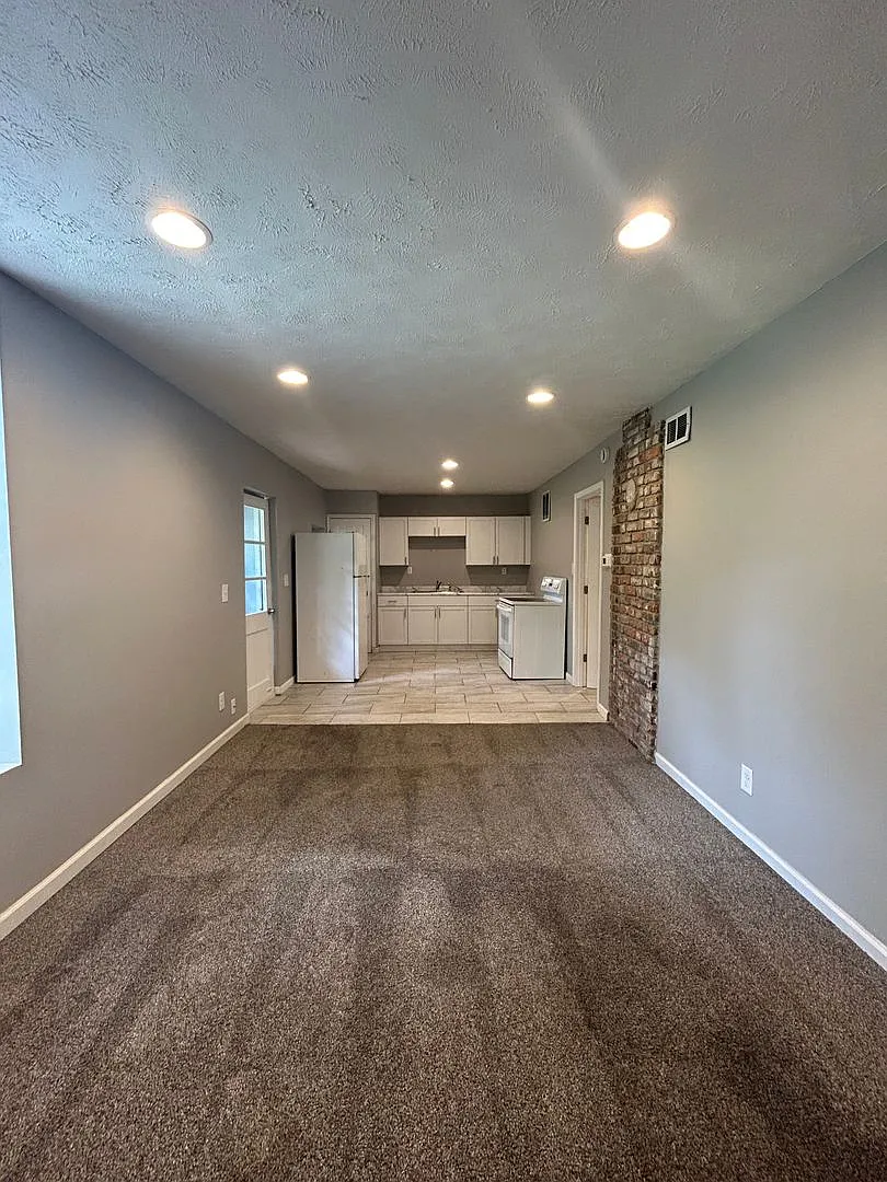 Rampart Holdings II Rentals (1101 Bancroft St.) — Photo 1