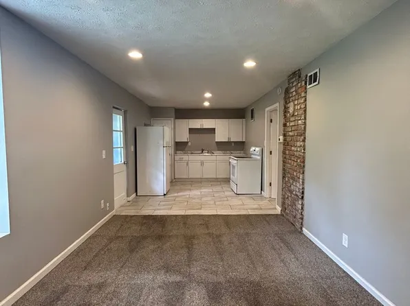 Rampart Holdings II Rentals (1101 Bancroft St.), 1101 Bancroft St #3, Omaha, NE 68108