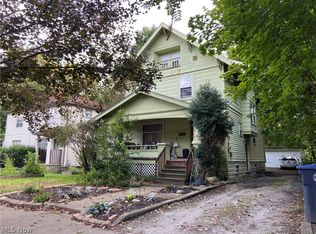 894 Work Dr, Akron, OH 44320