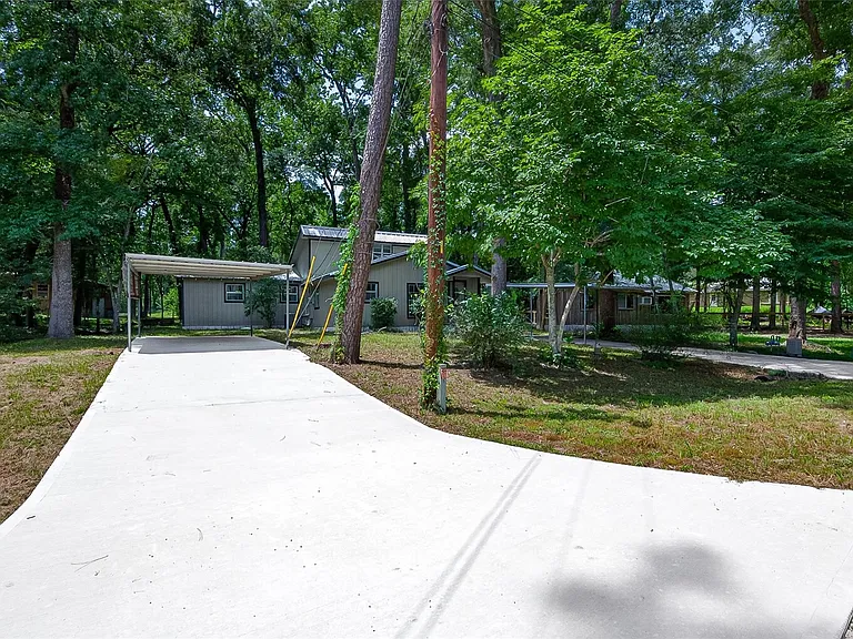5693 Cessna Dr — Photo 3