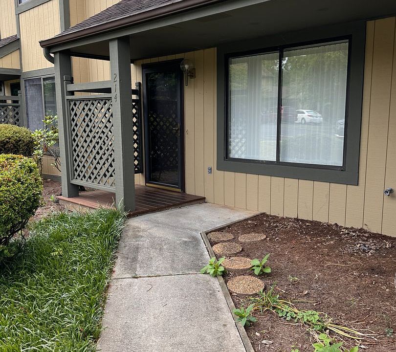 1st image of 214 Walnut Ridge Dr