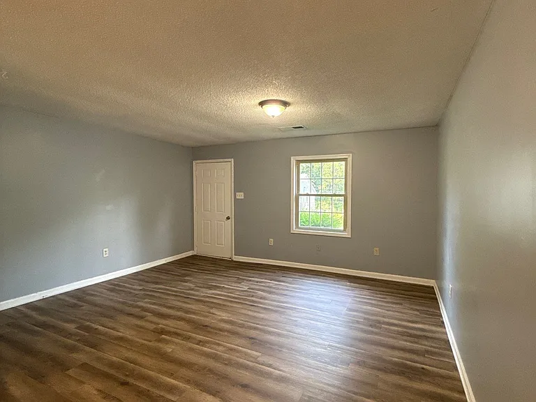 309 N Tipton St — Photo 2