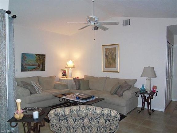 3rd image of 10577 Arlingford Blvd