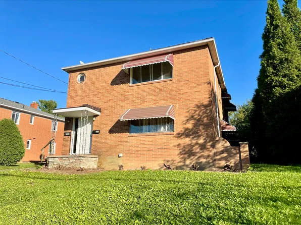 565 Treeside Dr, Akron, OH 44313