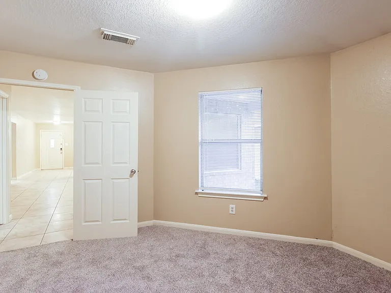 15515 Waverly Dr — Photo 14