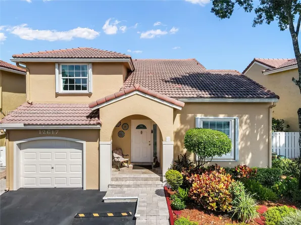12617 NW 13th Ct, Sunrise, FL 33323