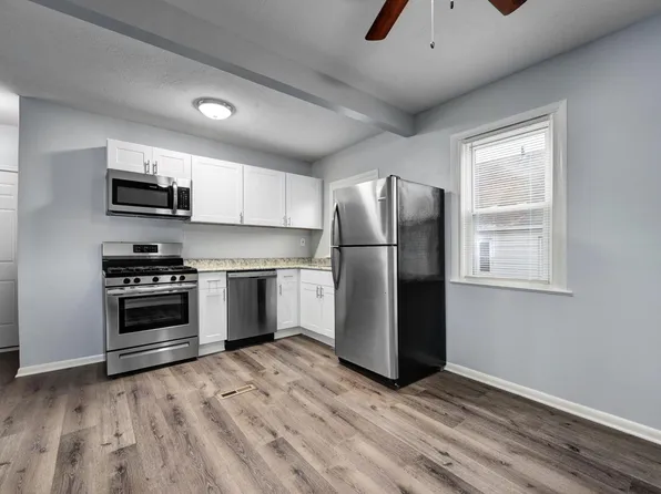 2050 Robin St APT 4, Lakewood, OH 44107
