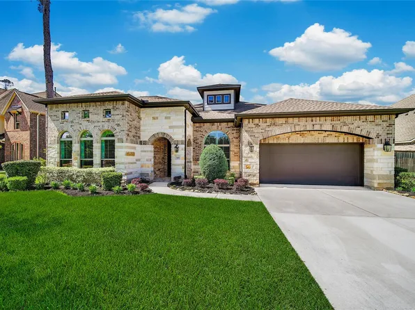 343 Twilight Toast Dr, Conroe, TX 77304