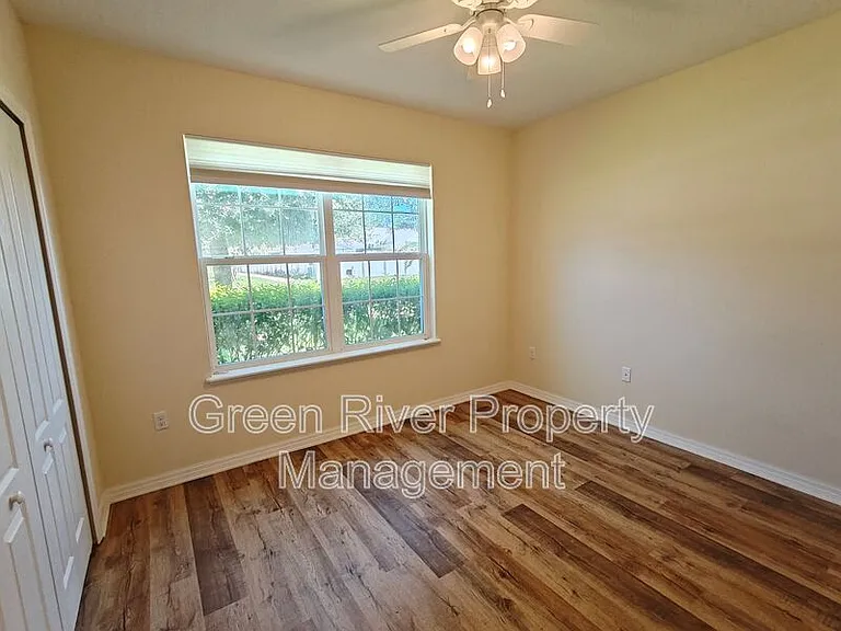 223 Osprey Rd — Photo 9