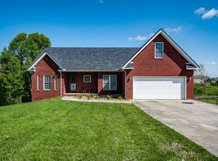 118 Falcon Pointe ., Baxter, TN 38544