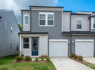 3125 Hutton Gardens Ln, Charlotte, NC 28269