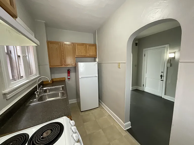 124 York St #2 — Photo 7