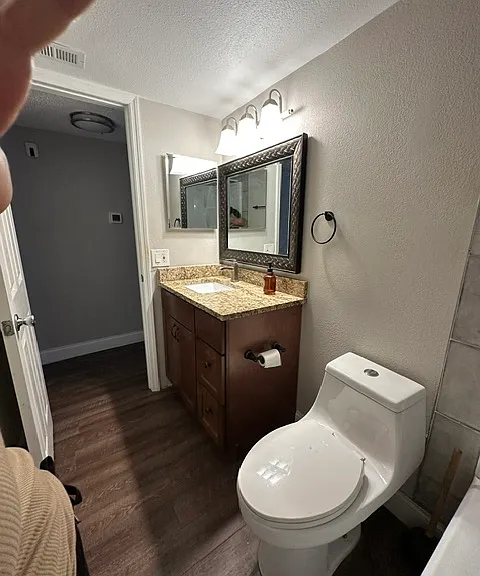 4500 E Bay Dr — Photo 8