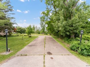 9780 Wehrle Dr #14, Clarence, NY 14031