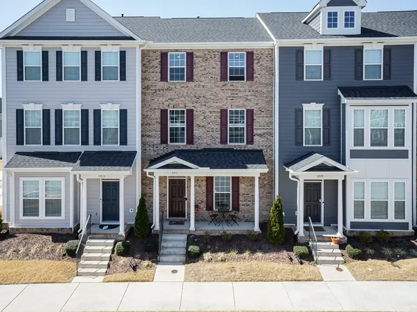 5917 Kayton St, Raleigh, NC 27616