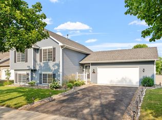 407 11th St, Farmington, MN 55024