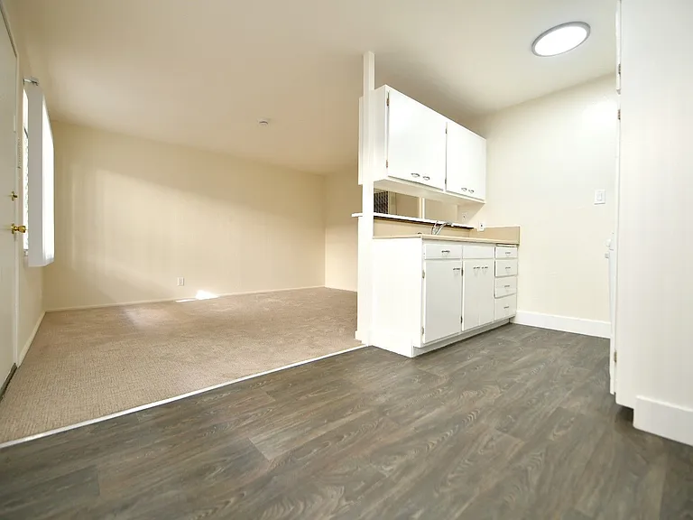 1898 Alcatraz Ave — Photo 5