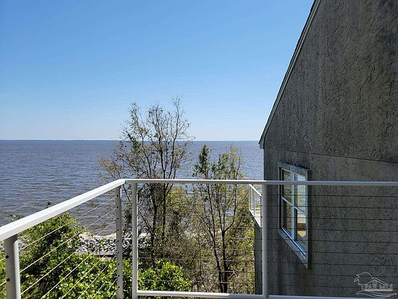 2nd image of 1900 Scenic Hwy APT 1