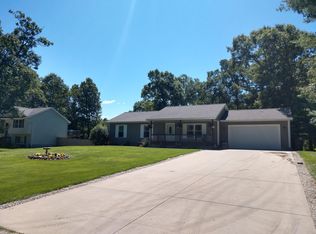 555 W Bellevue St, Twin Lake, MI 49457