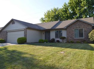 10418 Bent Tree Ln, Fort Wayne, IN 46804