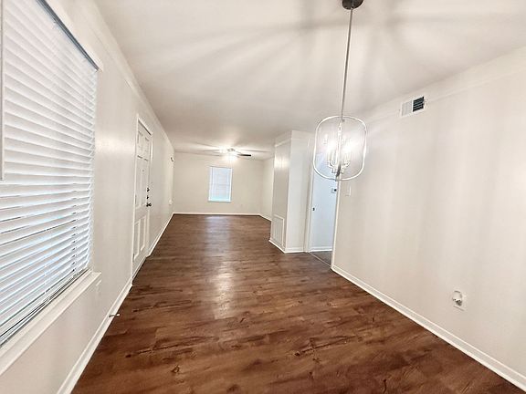 5th image of 500 Willow Dr #Wilc2