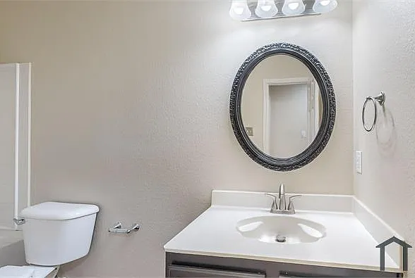 1100 Doc Holliday Dr — Photo 23