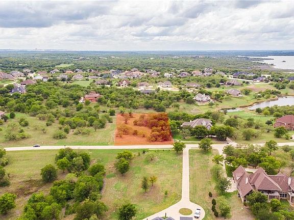 2nd image of 1020 Mallard Pointe Dr