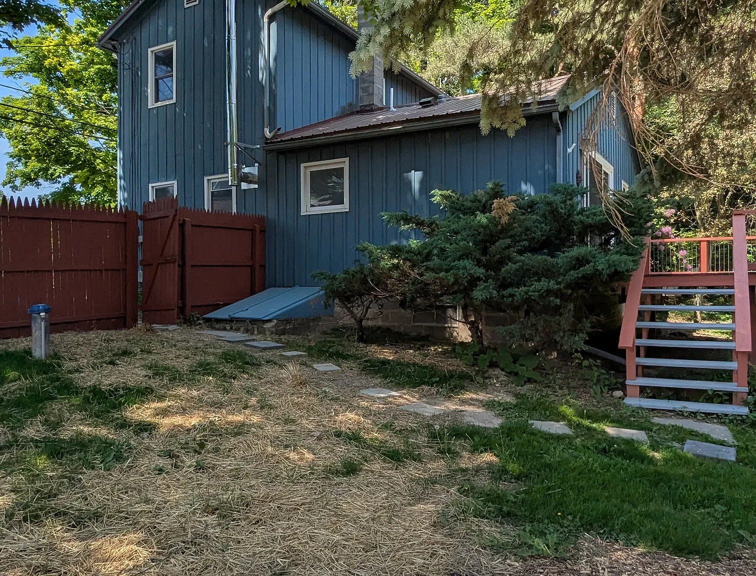 3 bed, 1150 sqft, $2,900 — Photo 1