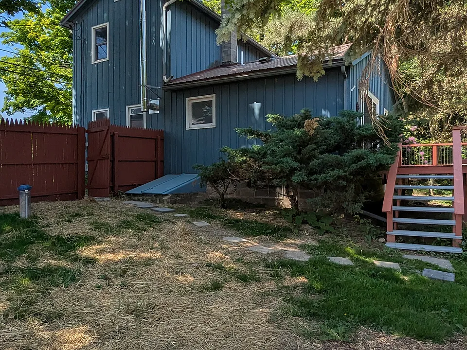 378 Snyder Hill Rd