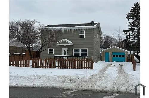 416 E Chippewa Ave Photo 1