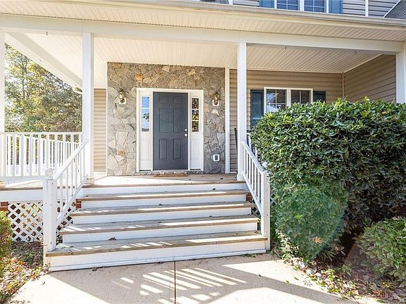 5th image of 319 Enon Oaks Ln