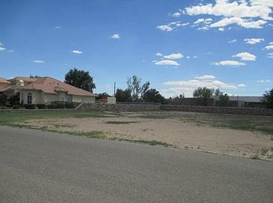 2nd image of 950 Vereda Del Valle Ave
