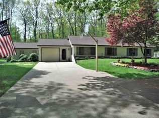 4465 W Nestel Rd, Houghton Lake, MI 48629