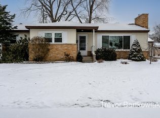 3113 Coolidge Rd, Muskegon, MI 49441