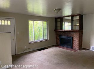 128 Dogwood Dr, Pittsburgh, PA 15235