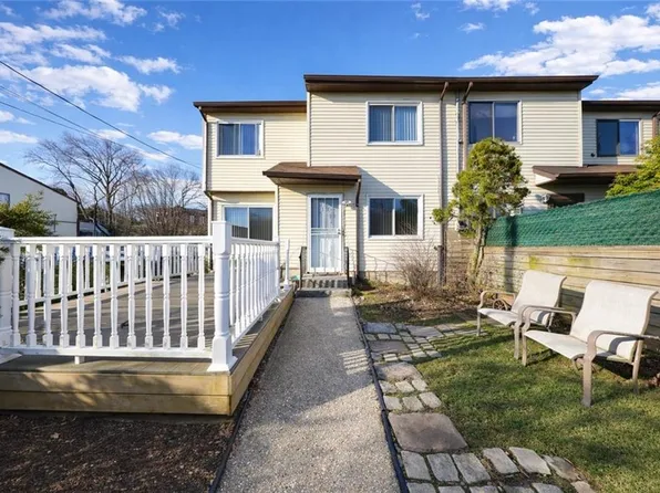 178 Pierce St, Staten Island, NY 10304