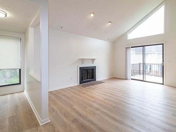 2nd image of 305-9451 Hunters Creek Dr #305