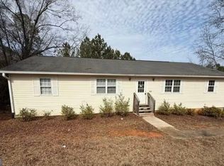 1905 Karen Cir APT B, Milledgeville, GA 31061