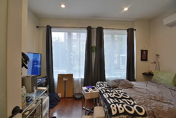 Rented by Hagstrom Management Inc | media 2