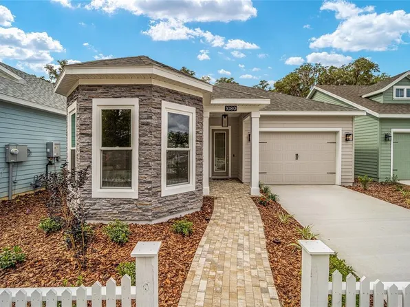 1080 NW 132nd Blvd, Newberry, FL 32669