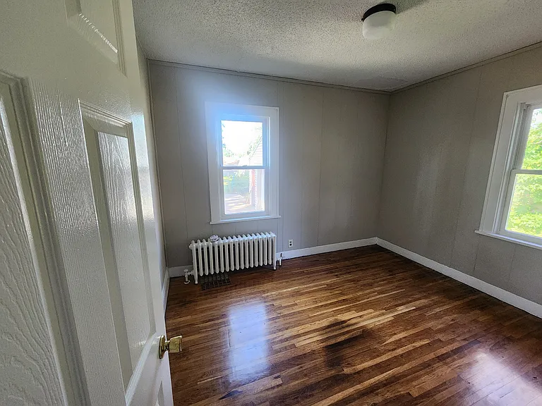 4219 7th St NE — Photo 21