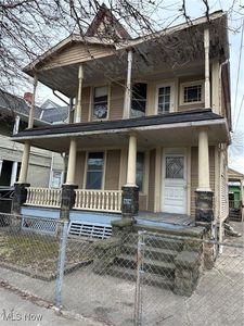 1767 E 31st St, Cleveland, OH, 44114